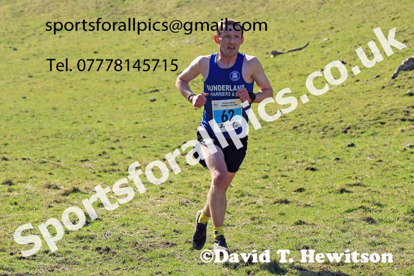 Senior and Masters Mens 2022 North Eastern Cross Country Relays, Farnley Farm, Peterlee.  Photo: David T. Hewitson/Sports for All Pics
